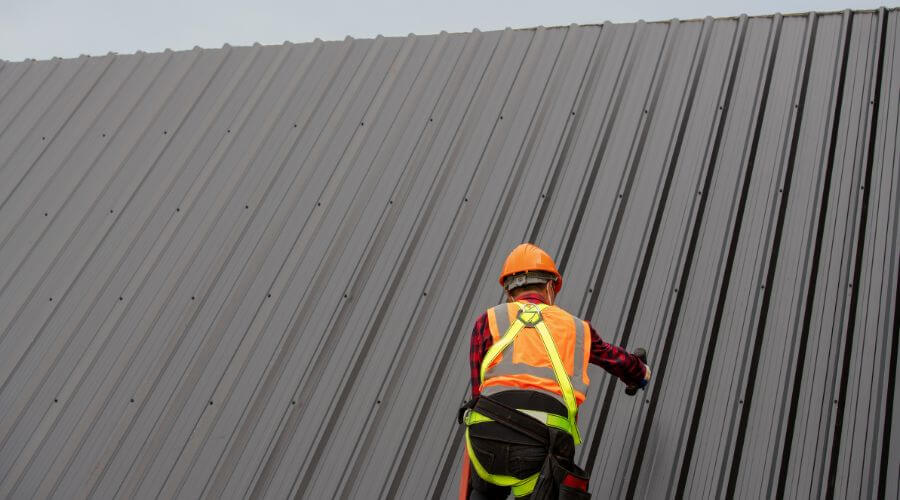 Professional metal roof installation services in Oreana, IL